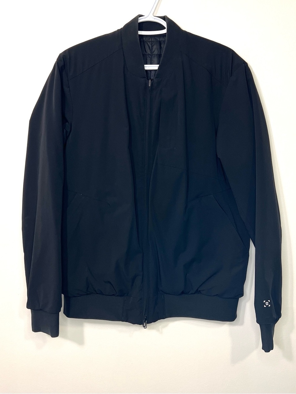 Lululemon Mens Black Zip-Up Puffy Reversible Jacket - Size Medium